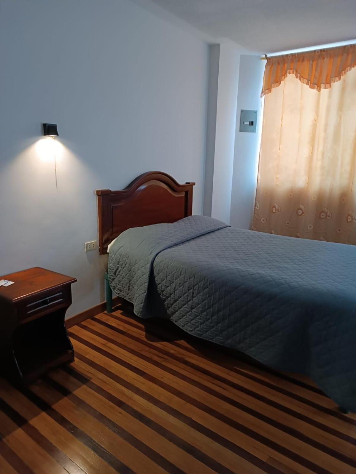 Hostal Pucara โลจา ภายนอก รูปภาพ