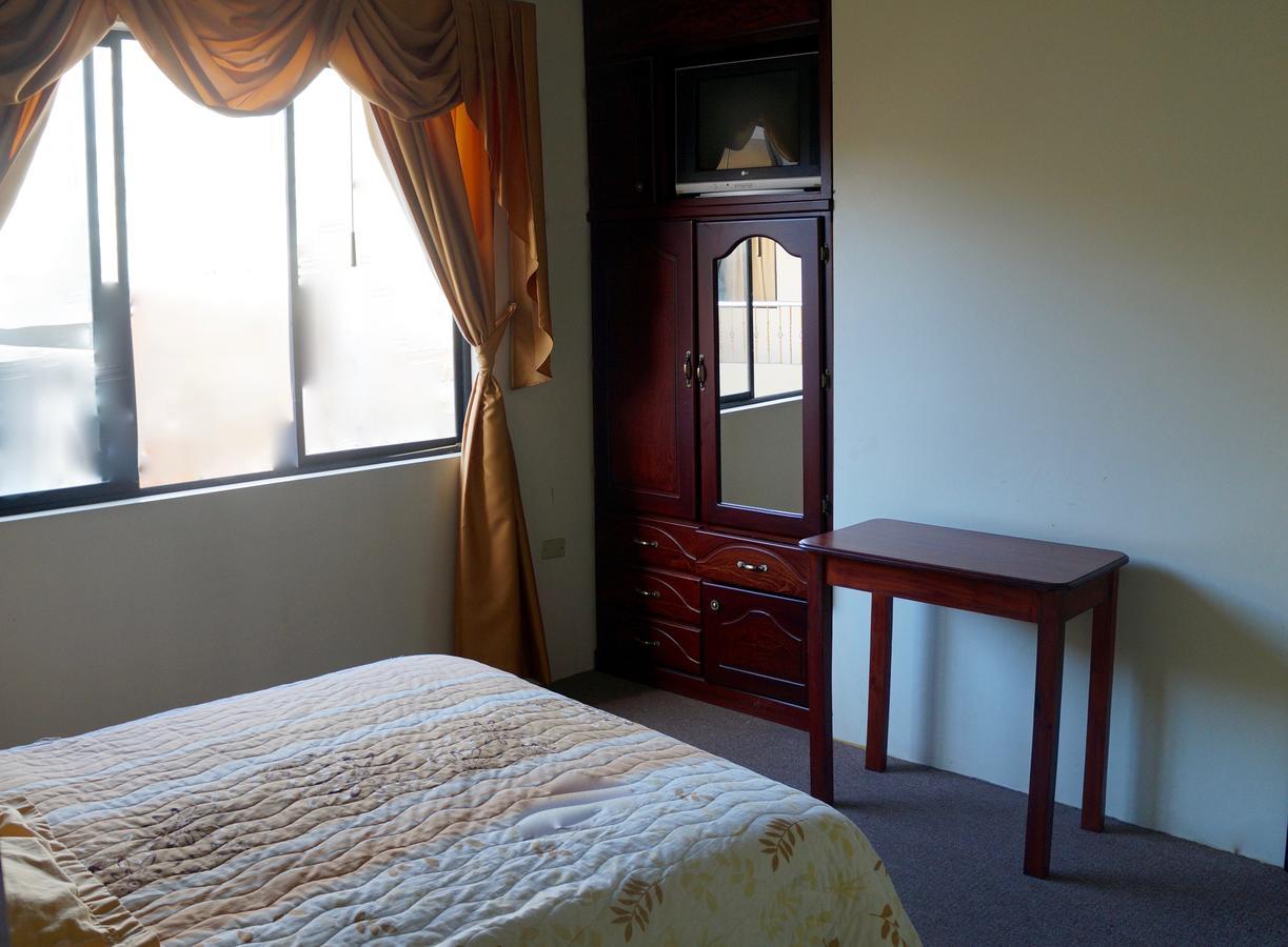 Hostal Pucara โลจา ภายนอก รูปภาพ