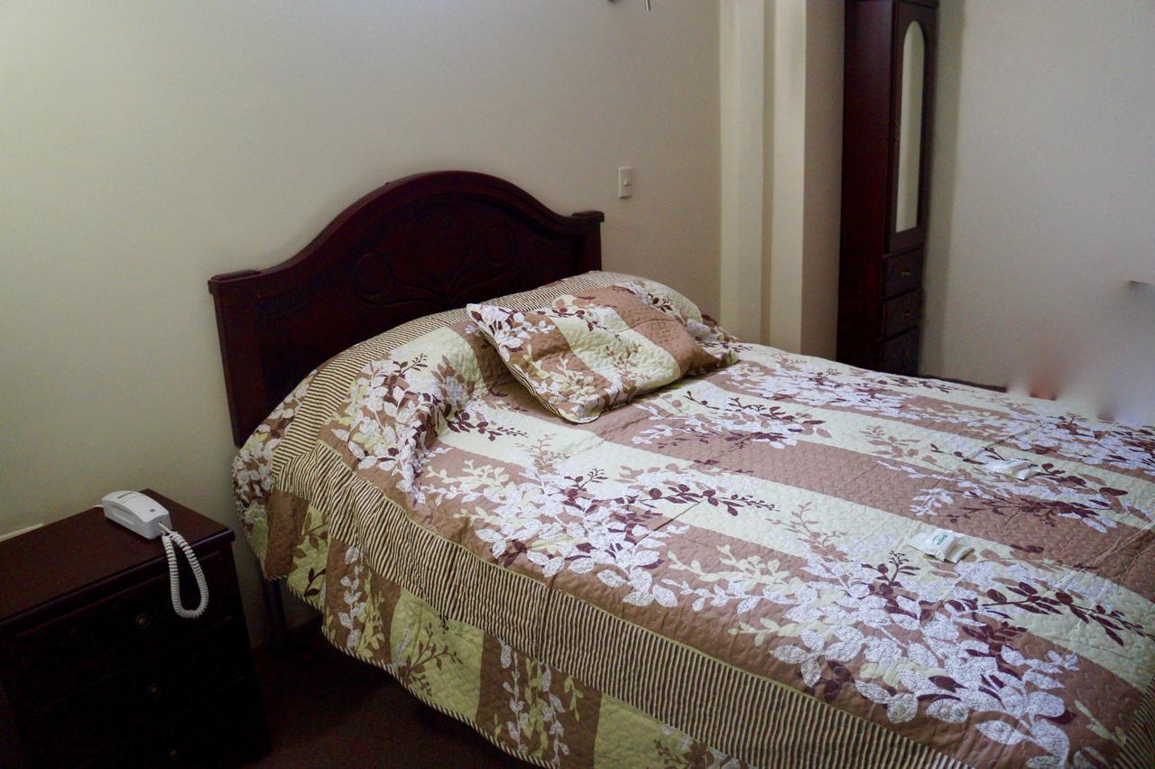 Hostal Pucara โลจา ภายนอก รูปภาพ