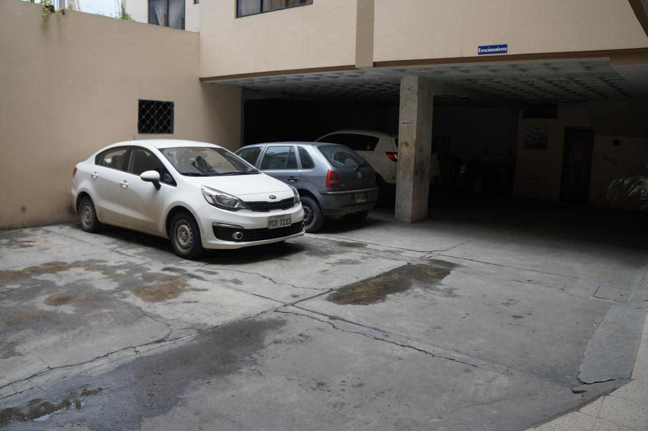 Hostal Pucara โลจา ภายนอก รูปภาพ
