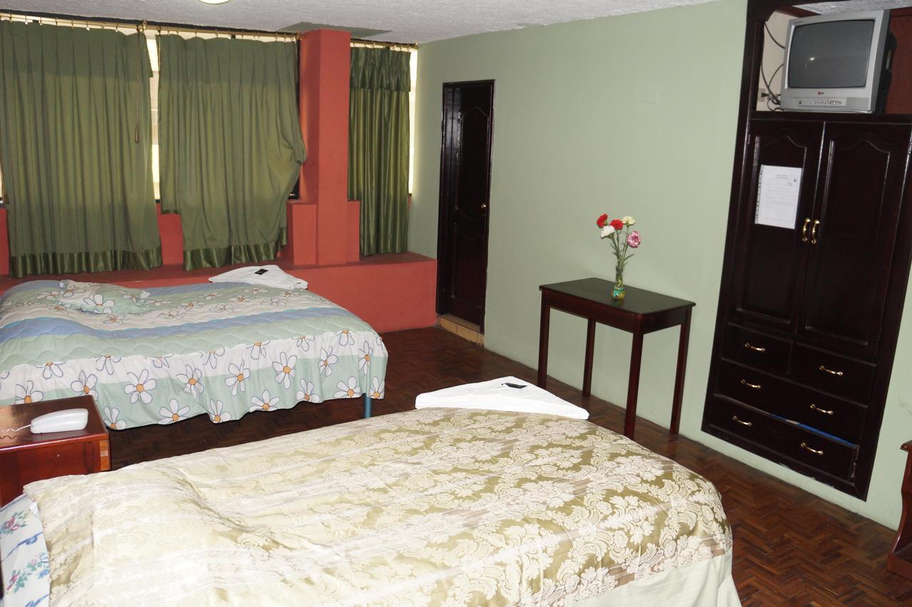 Hostal Pucara โลจา ภายนอก รูปภาพ
